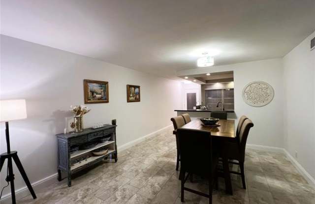 2801 VICTORIA WAY D3