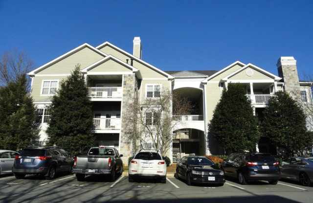 1720 LAKE SHORE CREST Drive