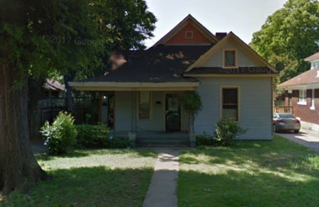 2119 Young Avenue - 2119 Young Avenue, Memphis, TN 38104