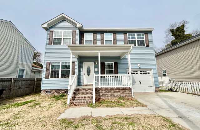 Gorgeous Open Concept 4 Bedroom Home in Portsmouth!