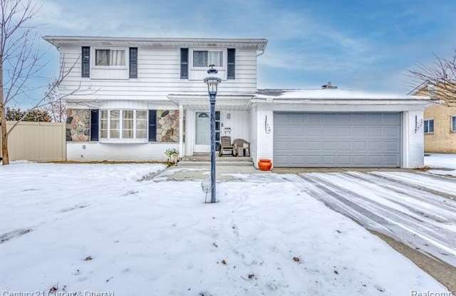 Photo of 1286 Sherbourne Drive