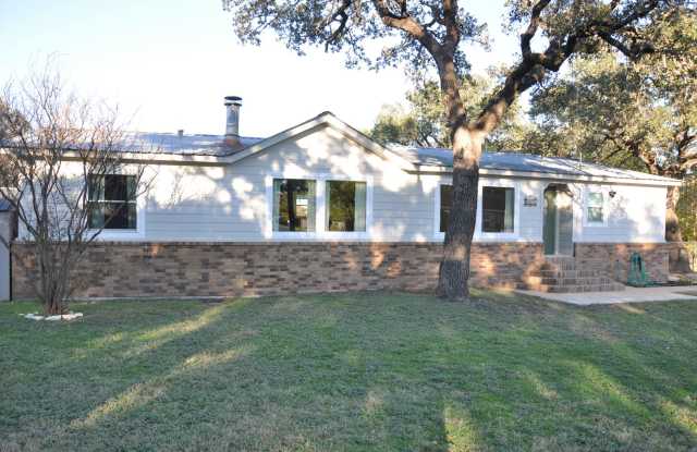 Very Nice Modular Home in Bertram on 1/4 Acre Lot