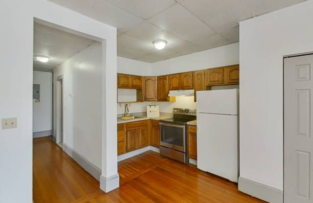 1540 Tremont Street1540 Tremont Street - 1540 - 3R