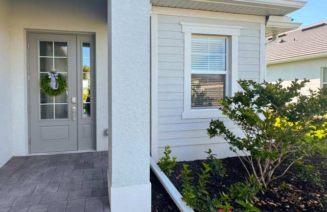 5558 Hampton Links Court