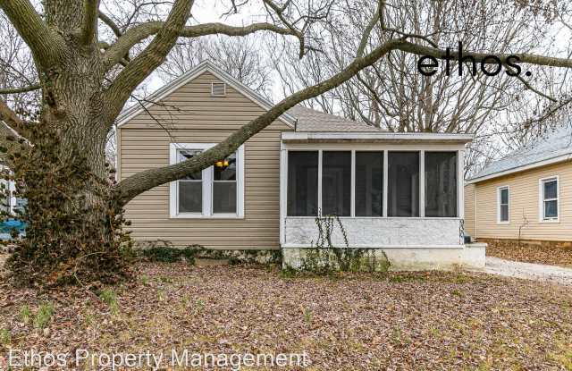 930 South Missouri Avenue - 930 South Missouri Avenue, Springfield, MO 65806