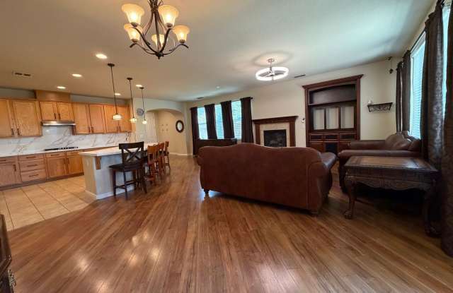Spacious 4-Bedroom Elk Grove Home with Updated Kitchen, Quartz Countertops! VIEW TODAY!