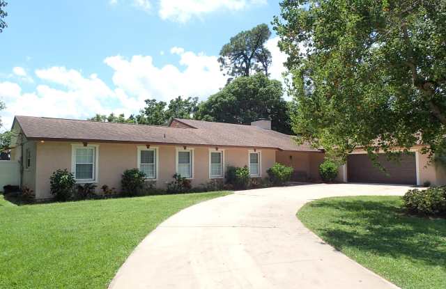 525 Hidden Creek Drive