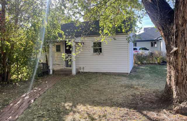 1405 Chase St.