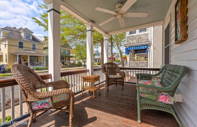 85 Abbott Avenue unit: Winter Rental