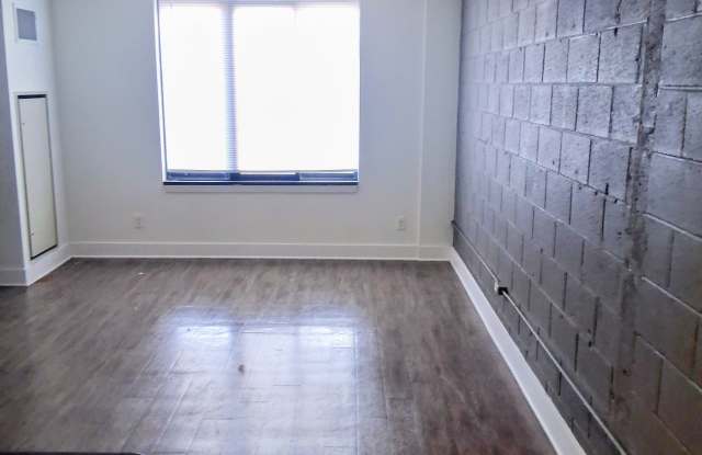 27 East Willis Street