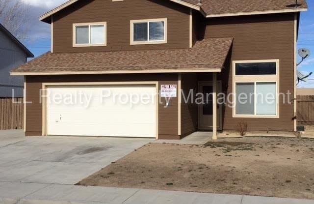 129 Desert Springs Lane - 129 Desert Springs Lane, Fernley, NV 89408