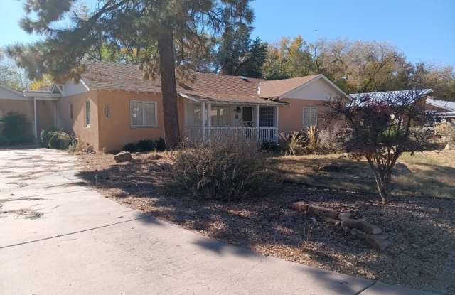 Beautiful 4 Bedroom 3 Bathroom Home Located in the North Valley