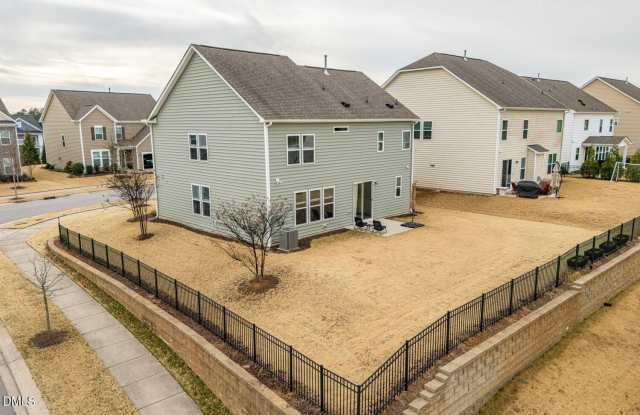 644 Millers Mark Avenue