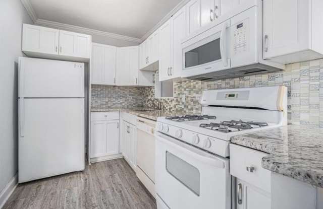 620 Peachtree Street NE unit: 601A