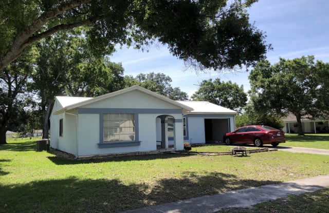 911 Cromey Road - 911 Cromey Road Northeast, Palm Bay, FL 32905