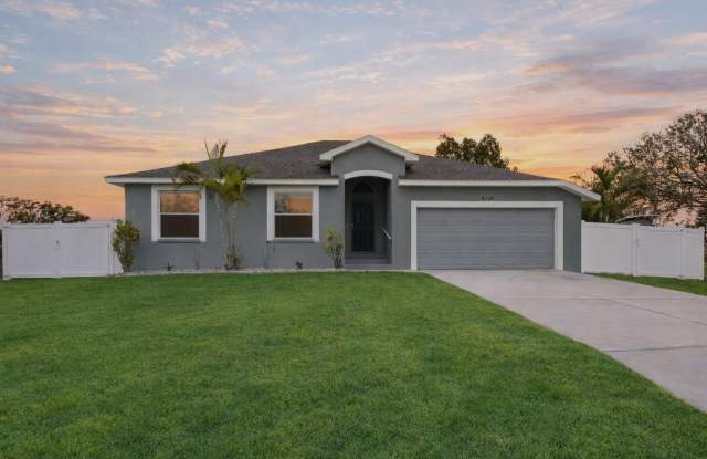 6336 FLORIDA CIRCLE W