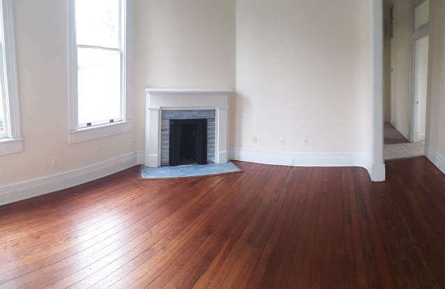 308 East Anderson Street - A