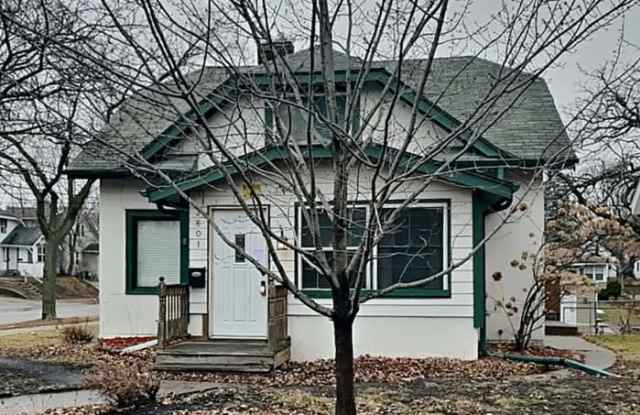 3601 North Thomas Avenue