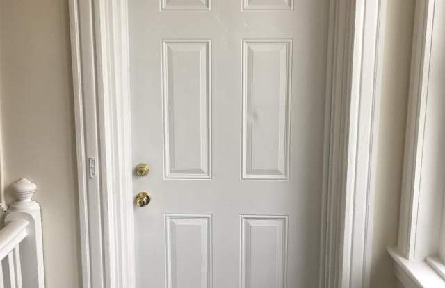 200 Wellford Street Apt D