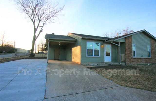 3121-1 E 12th Street - 3121 East 12th Street, Joplin, MO 64801