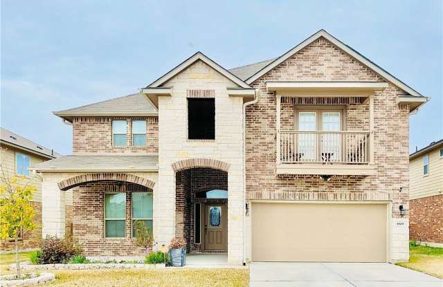 8909 Viewpark Ln