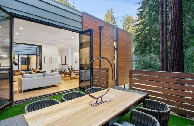 5 Tartan Road