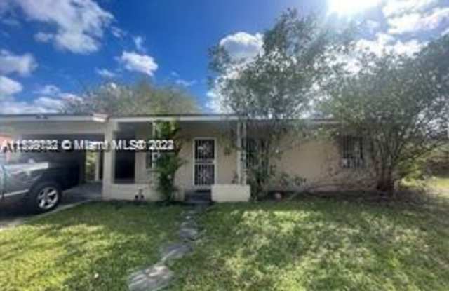 15735 E Bunche Park Dr - 15735 East Bunche Park Drive, Miami Gardens, FL 33054