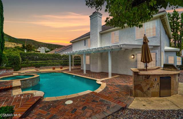 5849 Middle Crest Drive