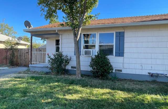 1 Bedroom Duplex in Sacramento