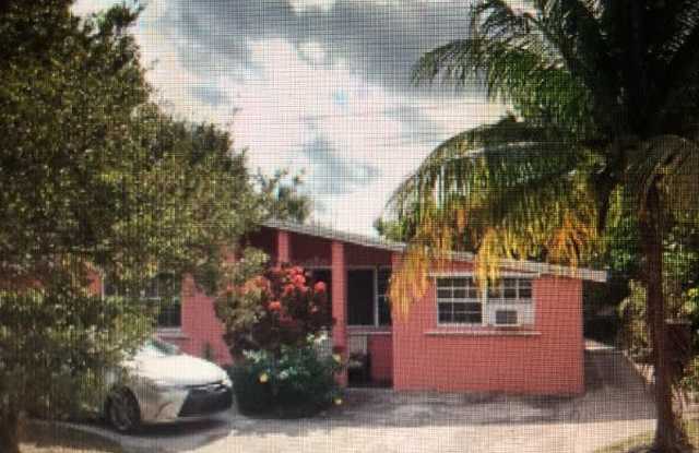 1680 NE 157 Terr 2 - 1680 Northeast 157th Terrace, North Miami Beach, FL 33162