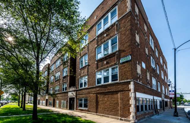 Photo of 109 N Laramie Ave
