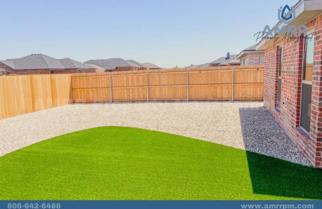 NEW 3 Bedroom In Bell Farms!