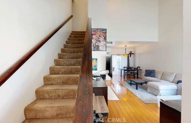 11534 Edinger Avenue