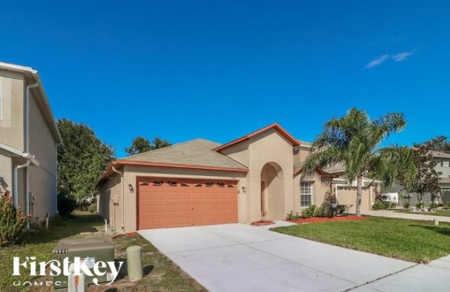 31421 Glendalough Way - 31421 Glendalough Way, Wesley Chapel, FL 33545