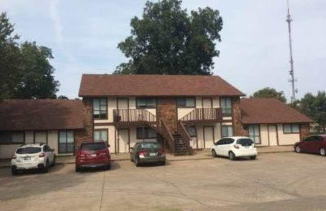 417 Chartrand Avenue unit: A