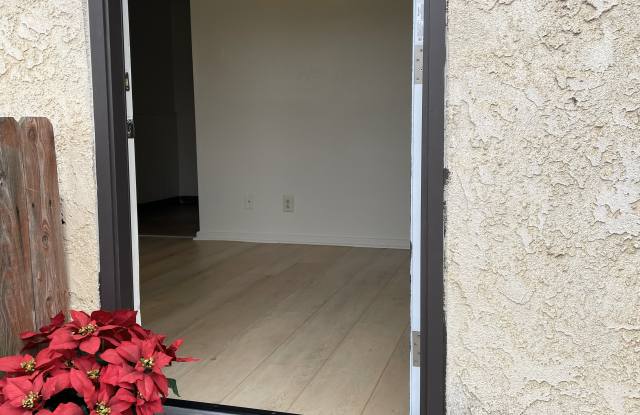 Photo of 424 Ponoma Street