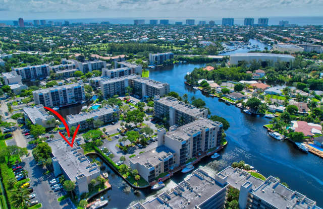 Photo of 16 Royal Palm Way