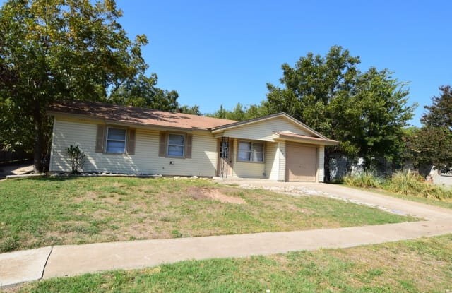 1010 S 27th St - 1010 S 27th St, Copperas Cove, TX 76522