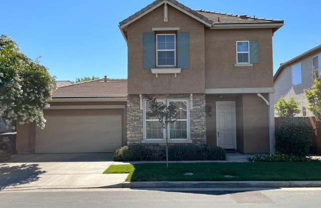 NW Visalia's Gated Neighborhood, Avalon!