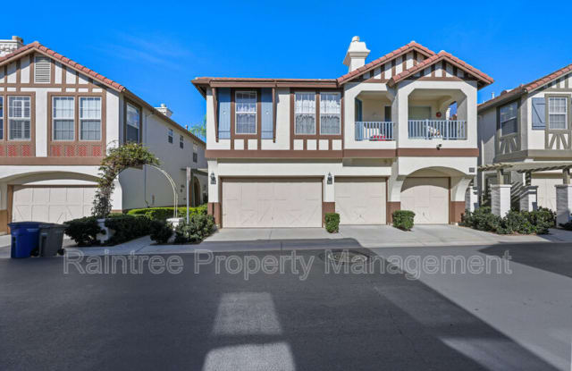 574 Sweet Pea Pl