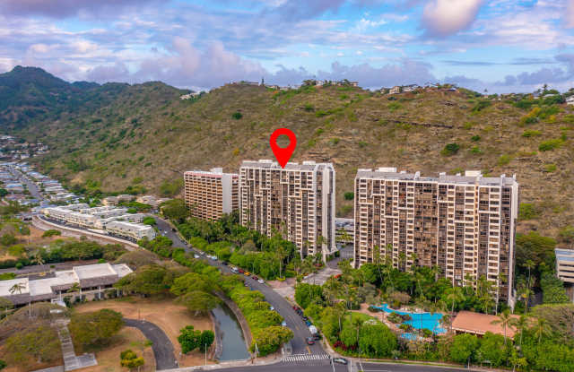 521 Hahaione Street - #2/2L