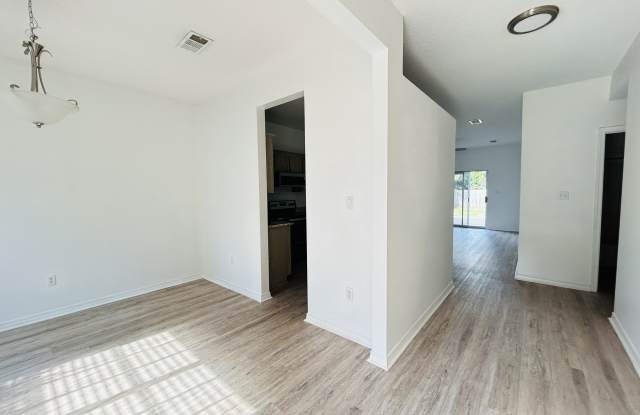 612 Reservation Avenue