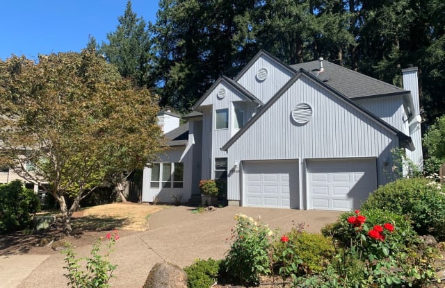 17520  Mardee Ave - 17520 Mardee Avenue, Lake Oswego, OR 97035