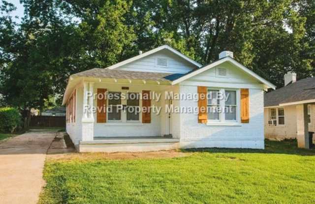 Photo of 3 bed 2 Bath Home Near U of M!