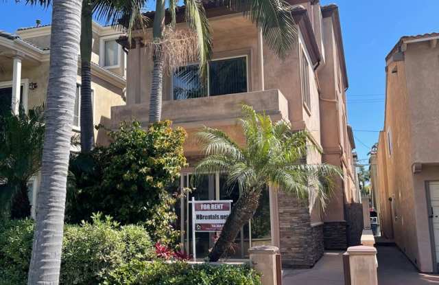 Spacious Custom Built Downtown Huntington Beach Home with Elevator