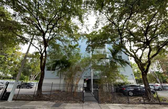 Photo of 2920 SW 28th Ter