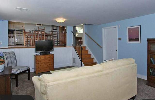 2303 Pinneberg Avenue