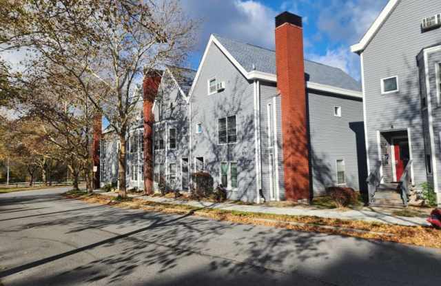 Photo of 125 Union Street  #3