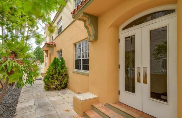 1035 Pennsylvania Ave