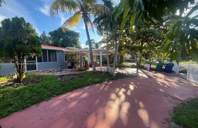 1330 NE 203RD ST MIAMI, FL 33179